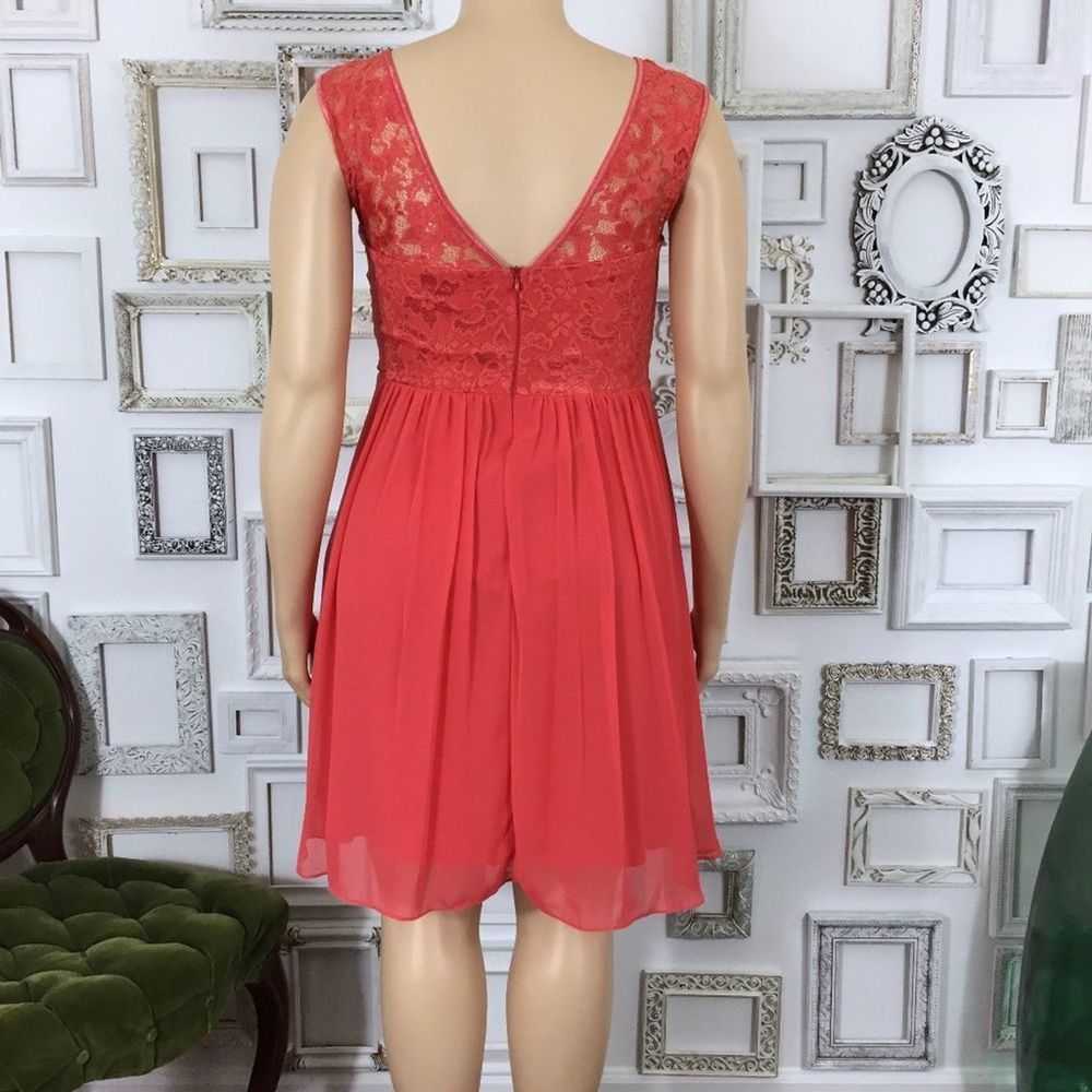 Filly Fair | Coral Lace Boat Neck Low Back Dress - Picture 6 of 8